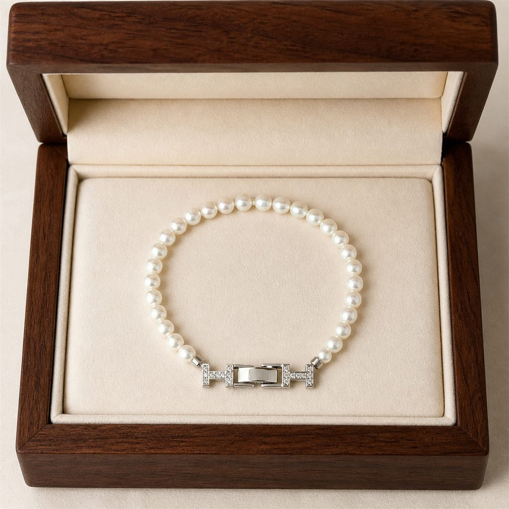 Natural Freshwater Small Pearl Bracelet with Silver-Plated Copper Clasp